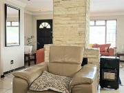 4 Bedroom House in Helderkruin