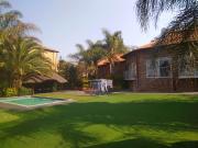 4 Bedroom House in Heuweloord