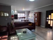 4 Bedroom House in Heuwelsig