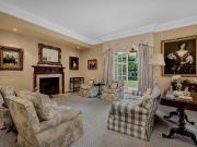 4 Bedroom House in Hyde Park