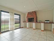 4 Bedroom House in Kaysers Beach