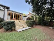4 Bedroom House in Kensington