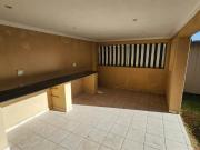 4 Bedroom House in Kensington