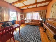 4 Bedroom House in Kensington