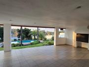 4 Bedroom House in Kew