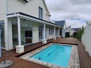 4 Bedroom House in Kingswood Golf Estate