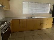 4 Bedroom House in Kirstenhof