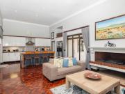 4 Bedroom House in Klein Zevenwacht