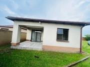 4 Bedroom House in Klippoortje