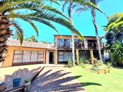 4 Bedroom House in Klippoortje