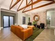 4 Bedroom House in Kragga Kamma