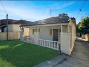 4 Bedroom House in Lakemba