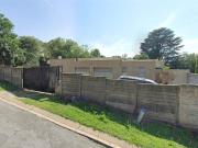 4 Bedroom House in Lombardy West
