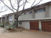 4 Bedroom House in Lynnwood Glen