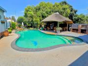 4 Bedroom House in Magalieskruin