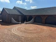 4 Bedroom House in Monument Park