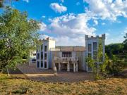 4 Bedroom House in Mooikloof Equestrian Estate