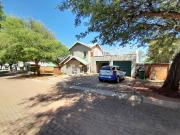 4 Bedroom House in Olympus