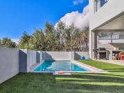 4 Bedroom House in Oranjezicht