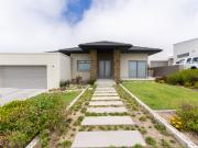 4 Bedroom House in Oubaai