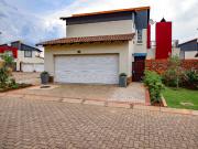 4 Bedroom House in Oukraal Estate