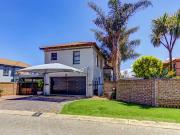4 Bedroom House in Parkrand