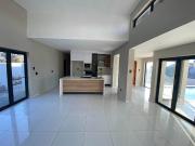 4 Bedroom House in Pebble Rock