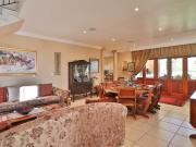 4 Bedroom House in Pebble Rock