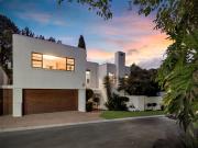 4 Bedroom House in River Club