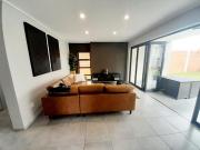 4 Bedroom House in Rooihuiskraal North