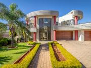 4 Bedroom House in Ruimsig