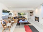 4 Bedroom House in Tamboerskloof 4 Bedroom House in Tamboerskloof