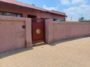 4 Bedroom House in Toekomsrus