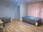 4 Bedroom House in Universitas