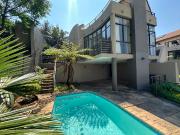 4 Bedroom House in Waterkloof