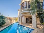 4 Bedroom House in Waterkloof Ridge