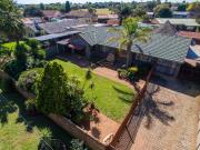 4 Bedroom House in Witpoortjie