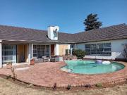 4 Bedroom House in Witpoortjie