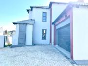 4 Bedroom House in Zambezi Manor Lifestyle Estate