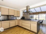 4 Bedroom House Lancs Salford 92574887