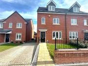 4 Bedroom House Liverpool Knowsley 91831644