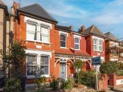 4 Bedroom House London Greater London 100097003