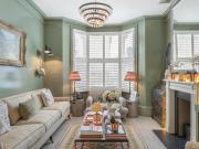 4 Bedroom House London Greater London 92142339