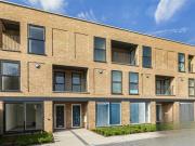 4 Bedroom House London Greater London 94232830