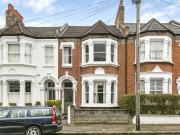 4 Bedroom House London Greater London 97979036