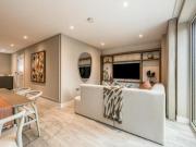 4 Bedroom House Londres Greater London LS96018101