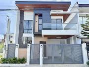 4 Bedroom House & Lot in Taytay