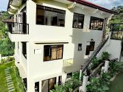 4 Bedroom House & Lot with Golf View For Sale in Sun...