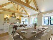 4 Bedroom House Marlow Buckinghamshire 90101875