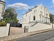 4 Bedroom House Newport Newport 95926573